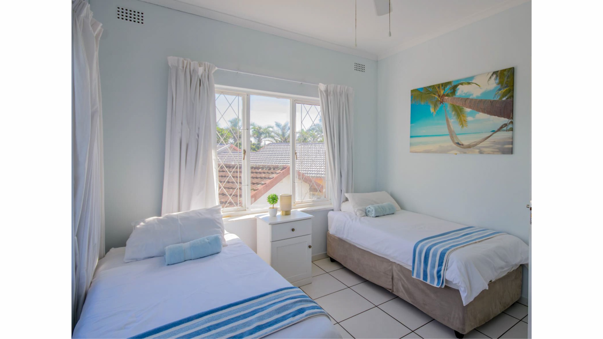 Summer Dreams bedroom